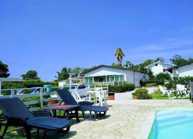 Pontinia Oasi Di Francesca B&B المظهر الخارجي الصورة
